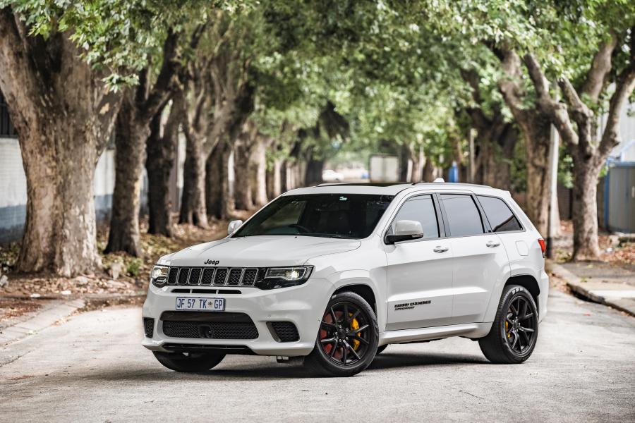  Jeep Grand Cherokee Trackhawk (WK2) 2019 года  (ZA) (фото 4 из 40)